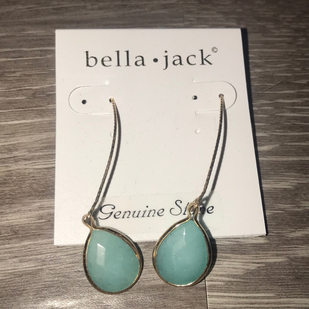 Dangle earring blue